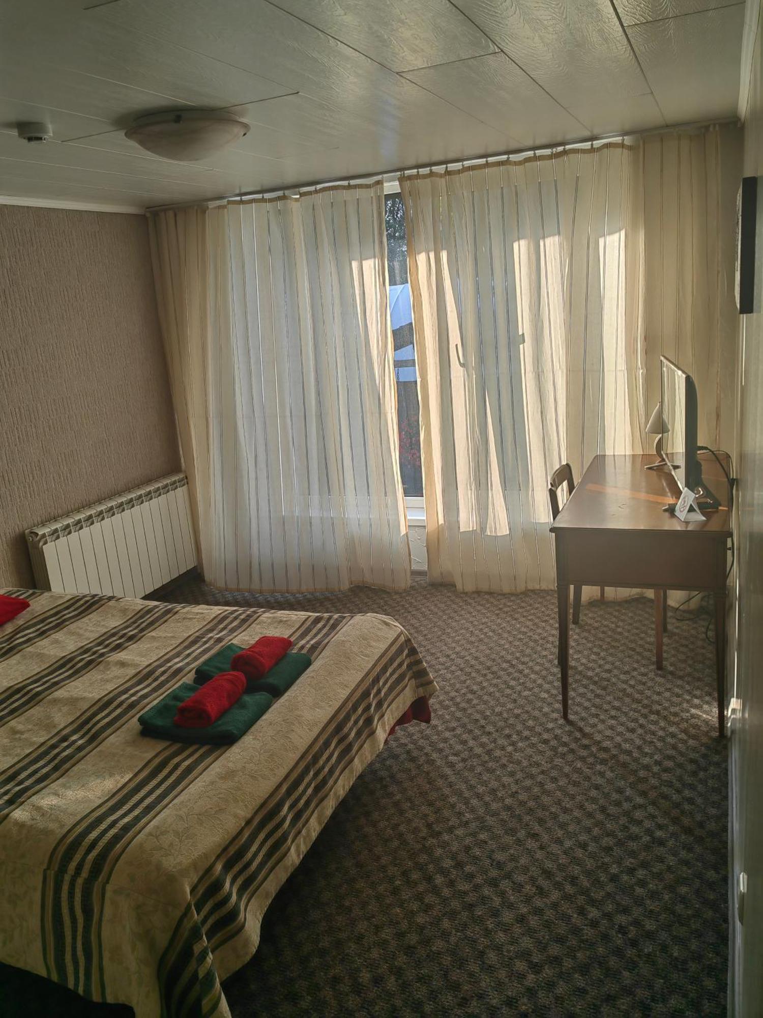 Route House 39 Motel Jogeva Екстериор снимка